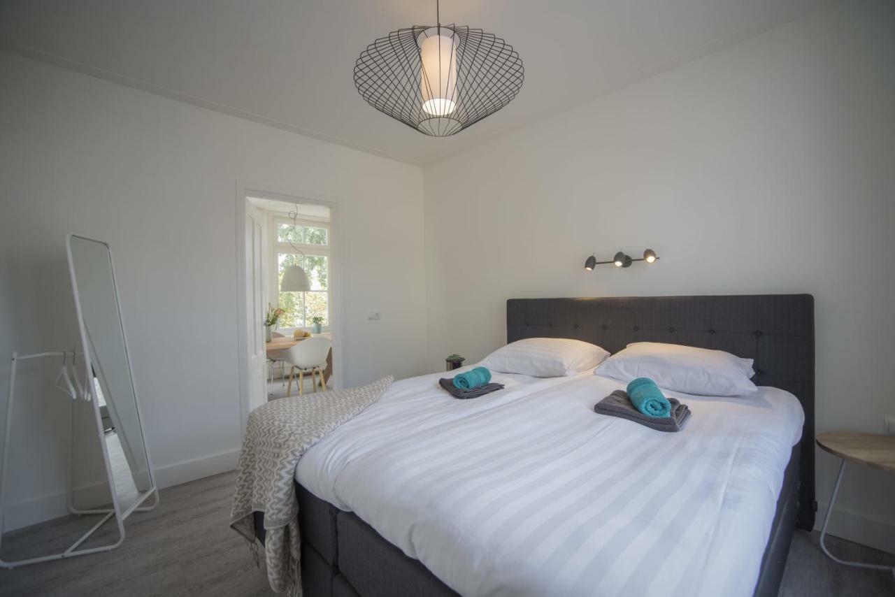 Luxury Upstairs & Downstairs Appartement Zandvoort